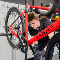 Premier check-up offert après 1000 km